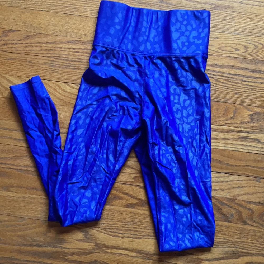 Blue, leopard print leggings